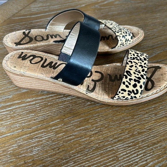 EUC Sam Edelman Gala Two Strap Low Wedge Sandal Size 8 - Picture 4 of 6